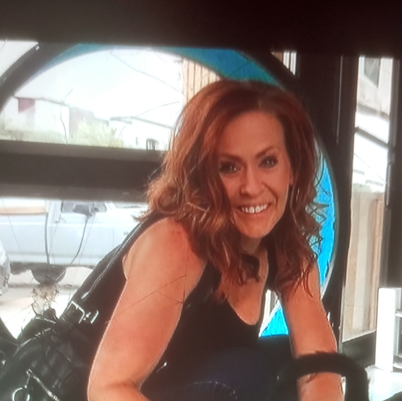 Meet your Posher, Winter Inglefield First Lady Angler - Picture 5 of 8